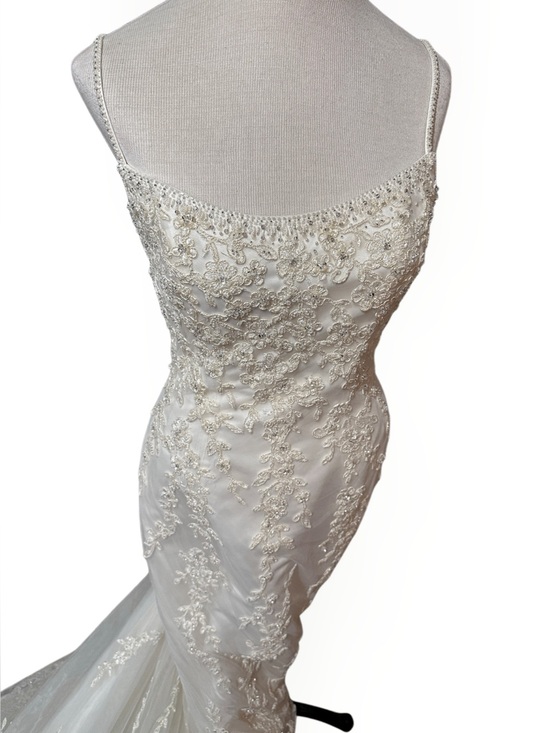 Anjolique Professional Design Dresses & Skirts - Anjolique Professional Design Ivory Beaded Lace Mermaid Wedding Dress Size 8